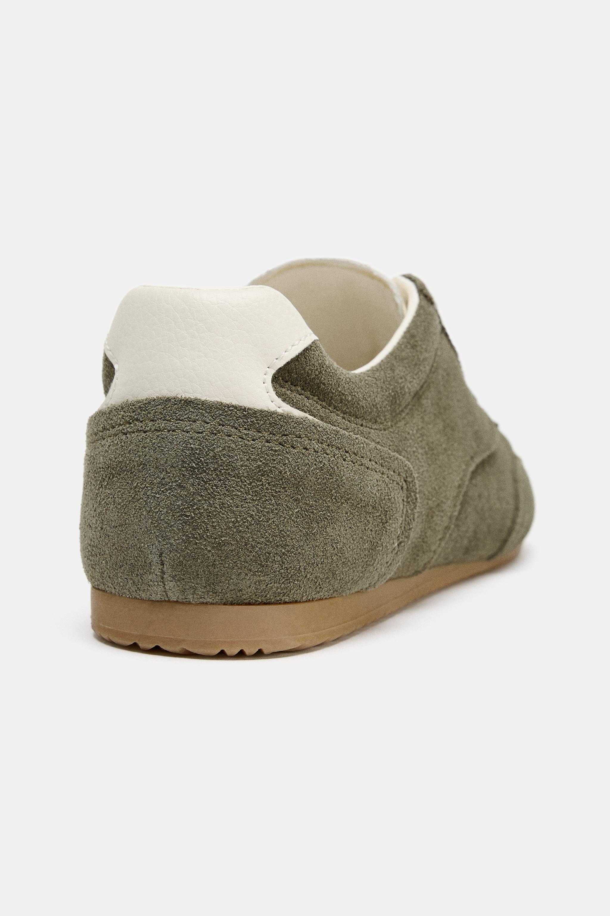 CONTRASTING SPLIT SUEDE SNEAKERS
